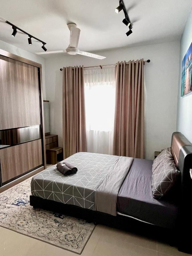 Apartment In Ladang Tok Pelam Kuala Terengganu Exterior foto