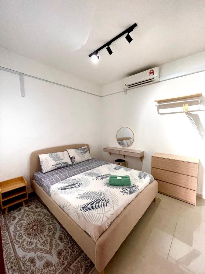 Apartment In Ladang Tok Pelam Kuala Terengganu Exterior foto