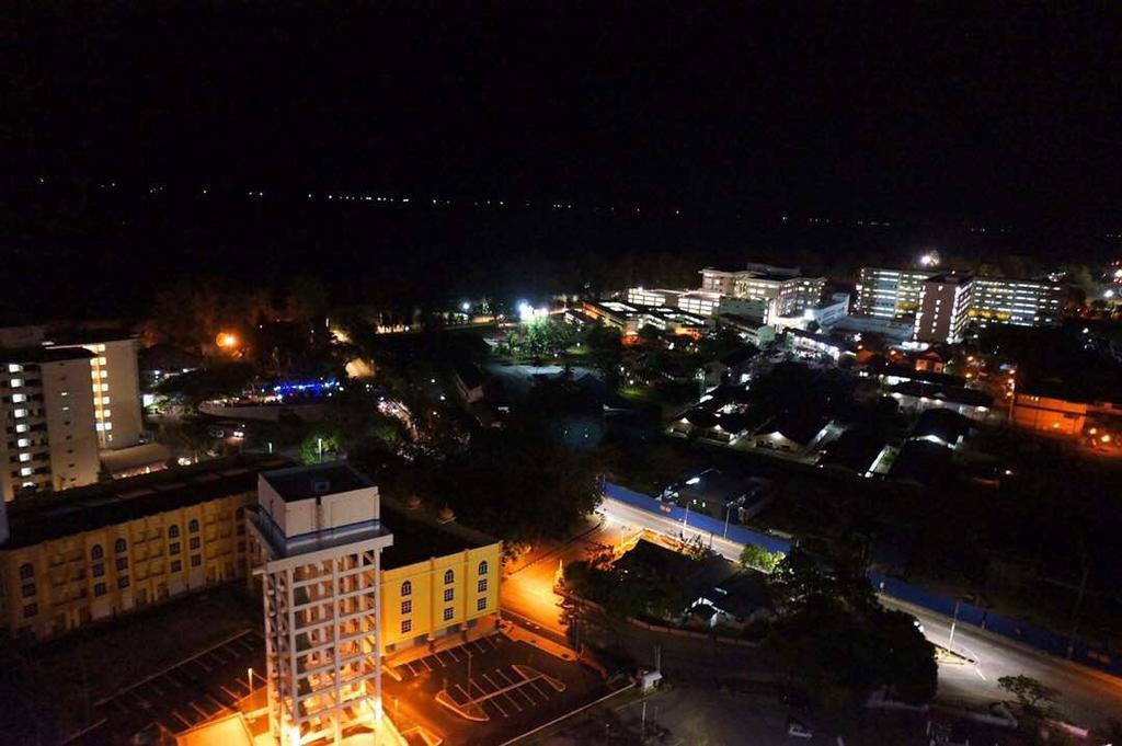 Apartment In Ladang Tok Pelam Kuala Terengganu Exterior foto